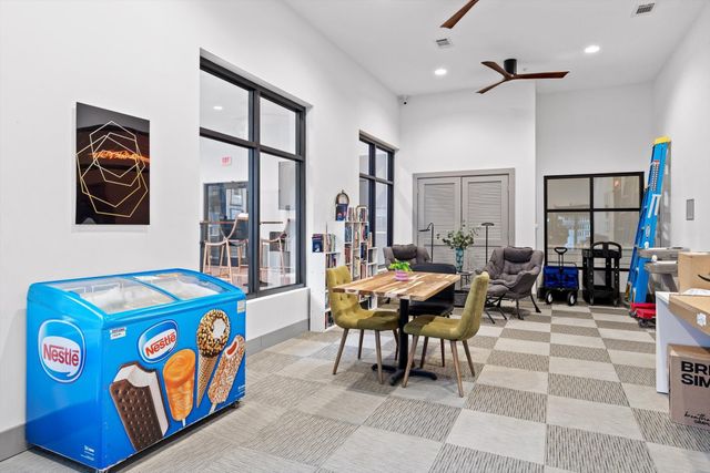 782 Riverfront Pkwy Apt 109, Chattanooga, TN 37402