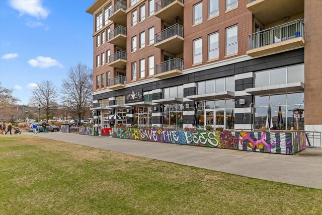 782 Riverfront Pkwy Apt 109, Chattanooga, TN 37402