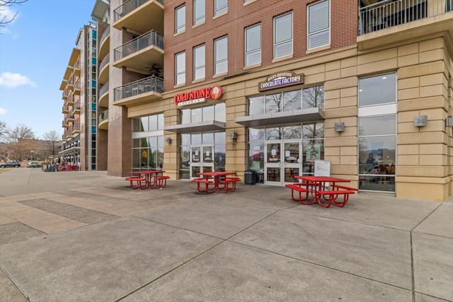 782 Riverfront Pkwy Apt 109, Chattanooga, TN 37402