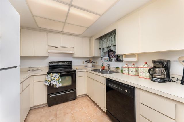 6314 29TH AVENUE W, Bradenton, FL 34209