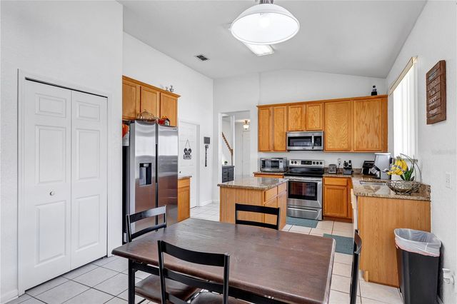 2193 GRANGER AVENUE, Kissimmee, FL 34746
