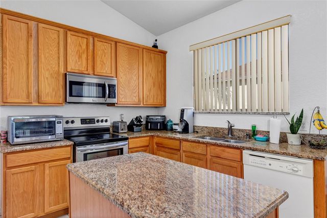 2193 GRANGER AVENUE, Kissimmee, FL 34746
