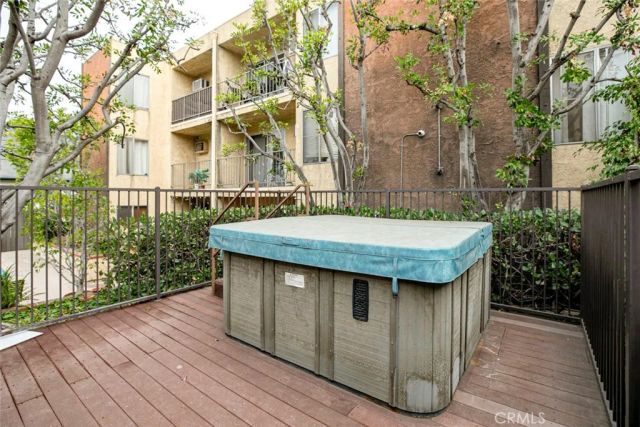 365 Burchett Street 217, Glendale, CA 91203