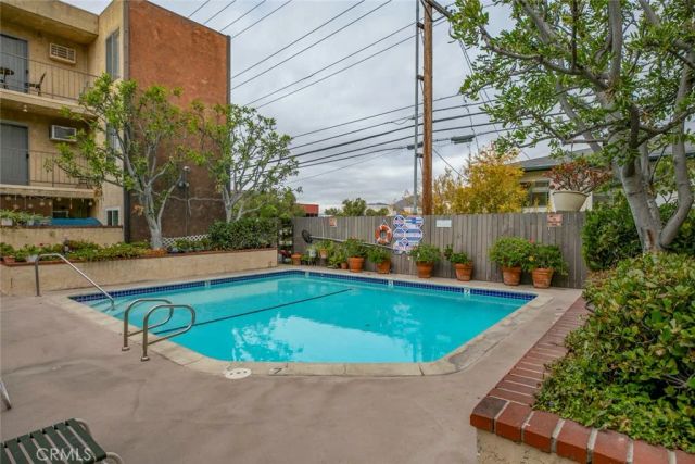 365 Burchett Street 217, Glendale, CA 91203
