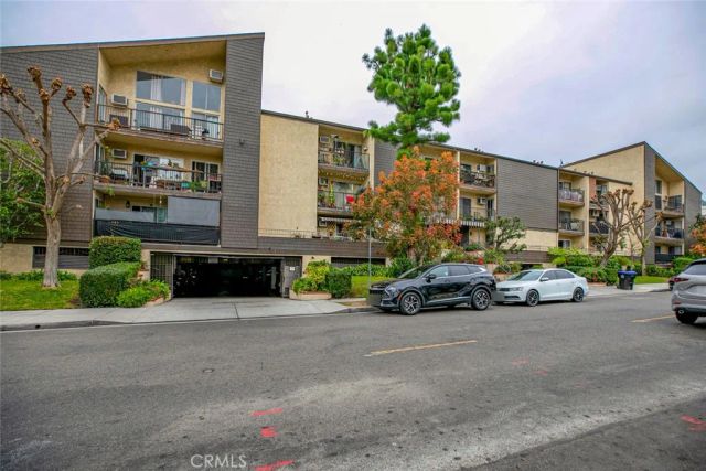 365 Burchett Street 217, Glendale, CA 91203