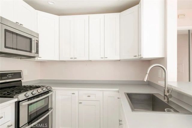 365 Burchett Street 217, Glendale, CA 91203