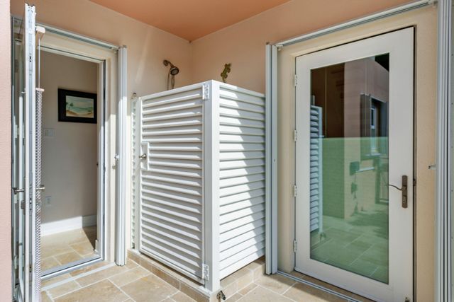 100 List Street, Upper Matecumbe Key Islamorada, FL 33036