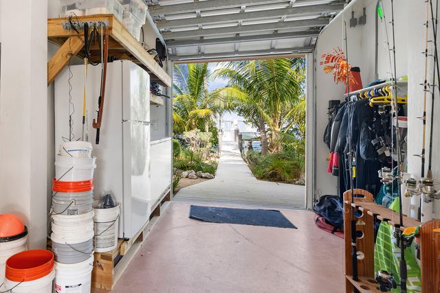 100 List Street, Upper Matecumbe Key Islamorada, FL 33036