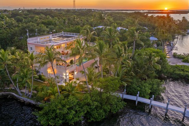 100 List Street, Upper Matecumbe Key Islamorada, FL 33036