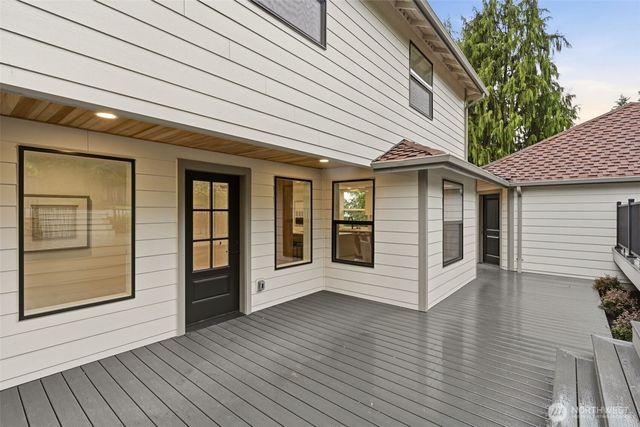 57 Chapman Loop, Steilacoom, WA 98388
