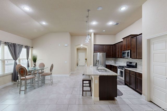 9619 ROUSSEAU, San Antonio, TX 78245