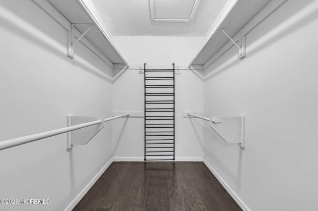 86 Secretariat Court, Tinton Falls, NJ 07724