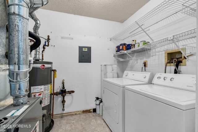 86 Secretariat Court, Tinton Falls, NJ 07724