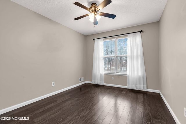 86 Secretariat Court, Tinton Falls, NJ 07724