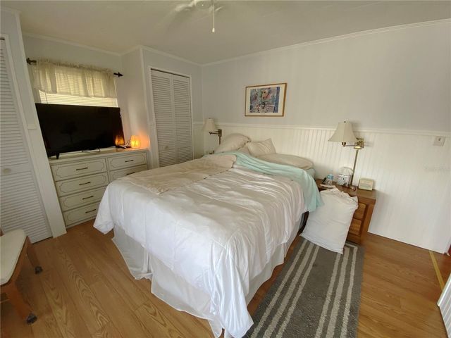 104 AMERICANA COURT NE 207, St Petersburg, FL 33702