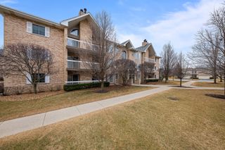 7799 Bristol Park Drive 1SE, Tinley Park, IL 60477