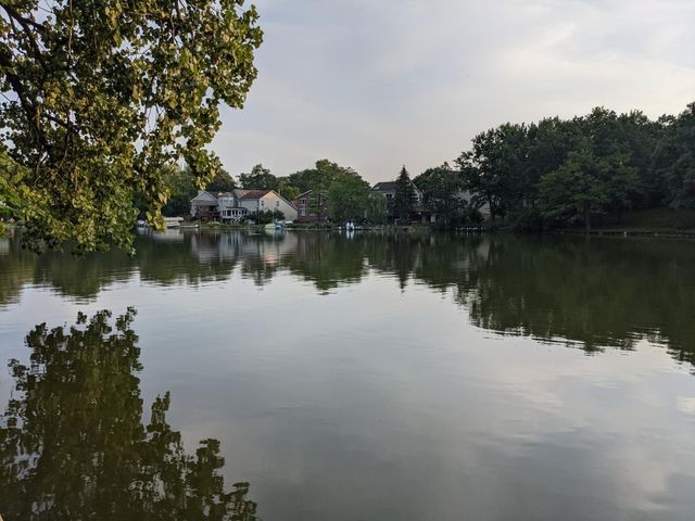 23940 N Lakeside Drive, Lake Zurich, IL 60047