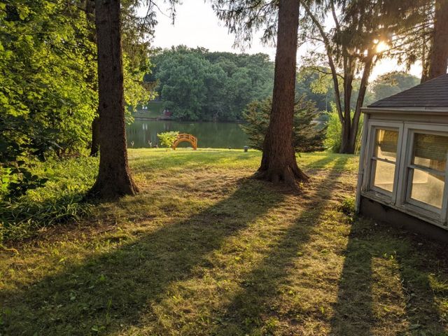 23940 N Lakeside Drive, Lake Zurich, IL 60047