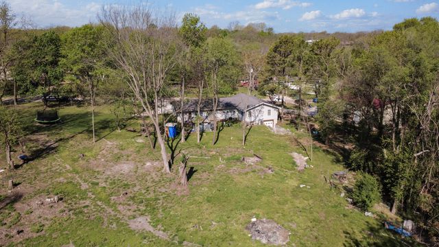 2512 N Benton Avenue, Springfield, MO 65803