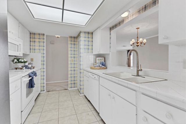 6708 12TH AVENUE W, Bradenton, FL 34209