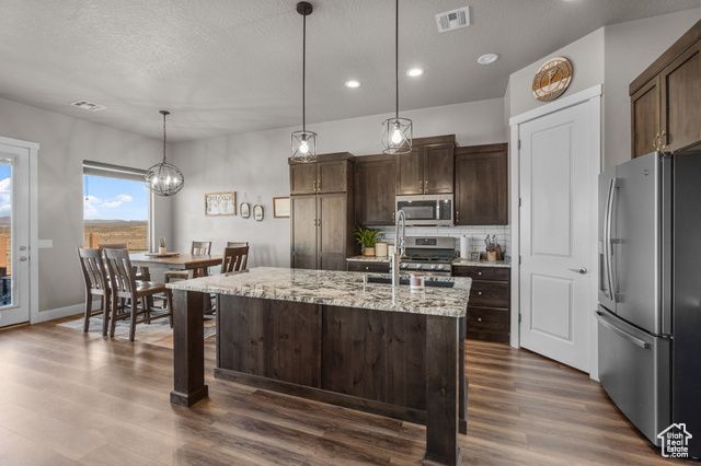 5936 S DESERT CREST DR, St. George, UT 84790