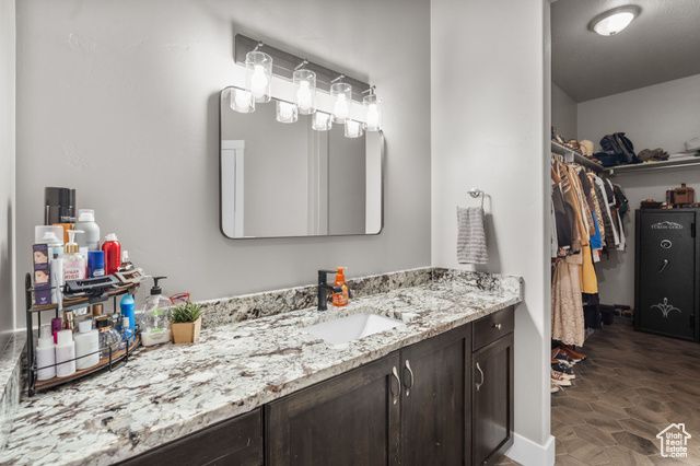 5936 S DESERT CREST DR, St. George, UT 84790