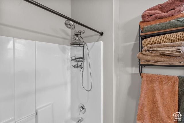 5936 S DESERT CREST DR, St. George, UT 84790