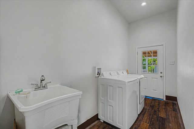 3519 Broadway Street, Galveston, TX 77550