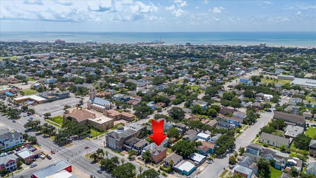 3519 Broadway Street, Galveston, TX 77550