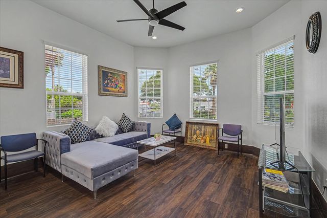 3519 Broadway Street, Galveston, TX 77550