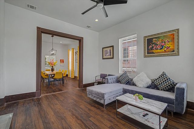 3519 Broadway Street, Galveston, TX 77550
