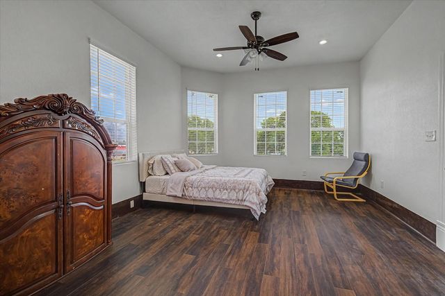 3519 Broadway Street, Galveston, TX 77550