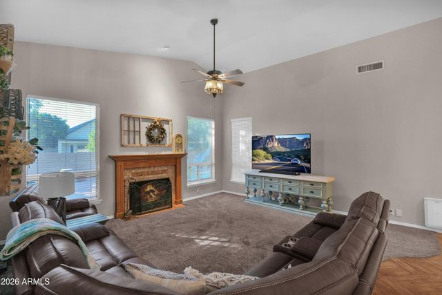 4420 E Millbrae Lane, Gilbert, AZ 85234