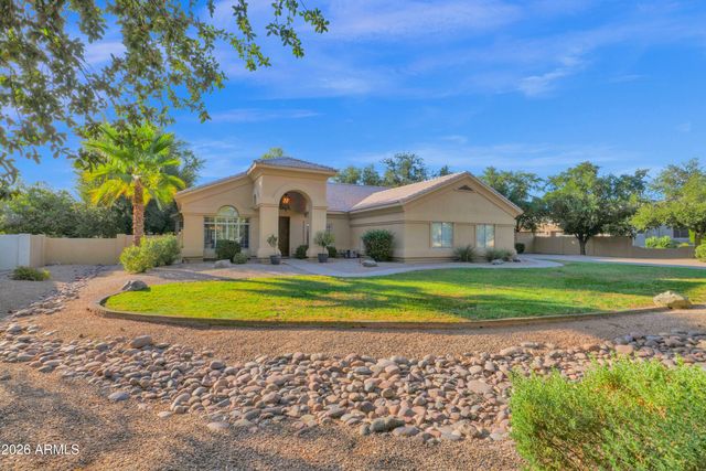 4420 E Millbrae Lane, Gilbert, AZ 85234