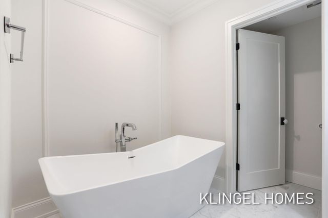 930 W Savidge Street 2, Spring Lake, MI 49456