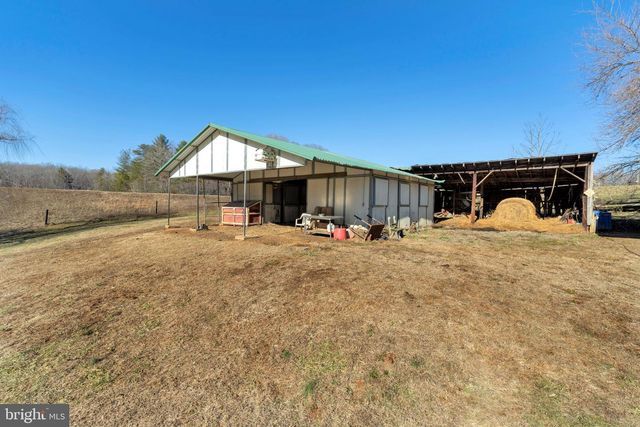 495 DEEPWOOD FARM DRIVE, Scottsville, VA 24590