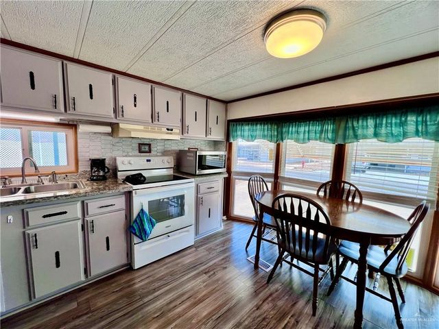 122 Dream Drive, Mission, TX 78572