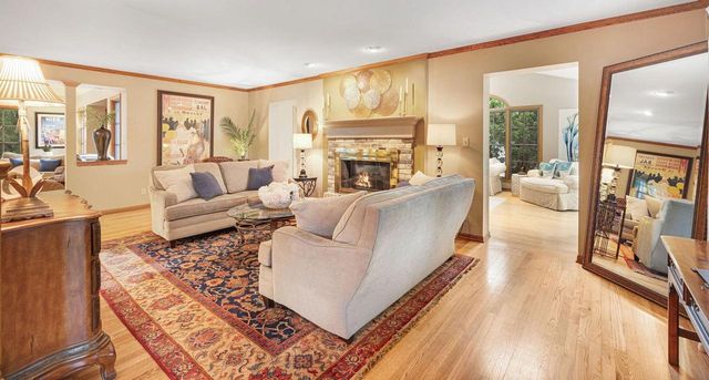 9516 N Apple Blossom LANE, Bayside, WI 53217