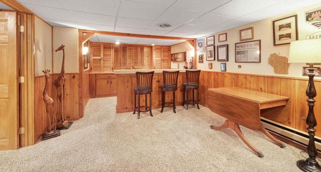 9516 N Apple Blossom LANE, Bayside, WI 53217