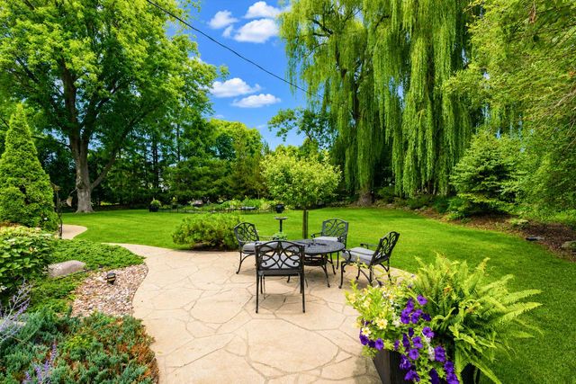 9516 N Apple Blossom LANE, Bayside, WI 53217