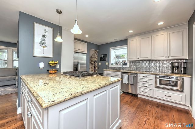 143 Klondike Street, Stratford, CT 06615