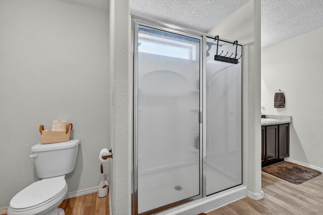 50 Hermanos Loop, Los Lunas, NM 87031
