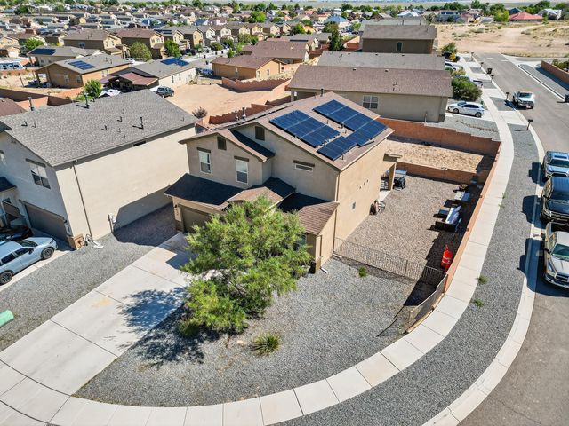 50 Hermanos Loop, Los Lunas, NM 87031