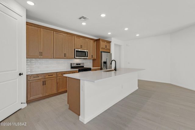 13962 E Lagomorpha Place, Vail, AZ 85641