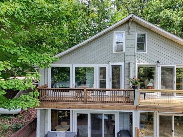 1710 Summit Trail, Hiawassee, GA 30546