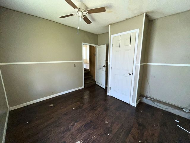4232 5th Avenue, Fort Worth, TX 76115