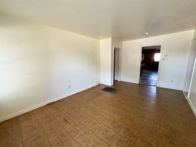 4232 5th Avenue, Fort Worth, TX 76115