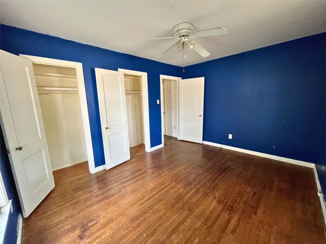 4232 5th Avenue, Fort Worth, TX 76115