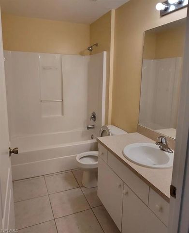 1109 NE 2nd PL, Cape Coral, FL 33909