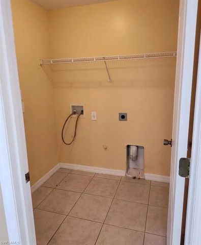 1109 NE 2nd PL, Cape Coral, FL 33909